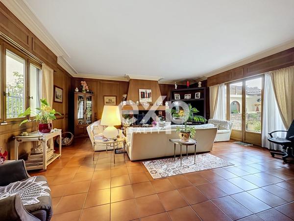 Maison 177m2 avec sous-sol 115m2, Saint-Denis
