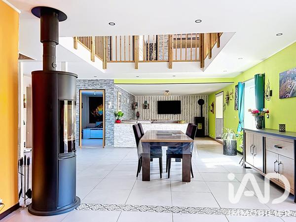 Maison à vendre 9 pièces 289 m² Ploumagoar