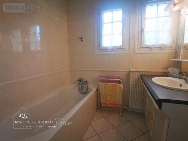 Maison à vendre à Saint-Berthevin en Mayenne (53940), ref :