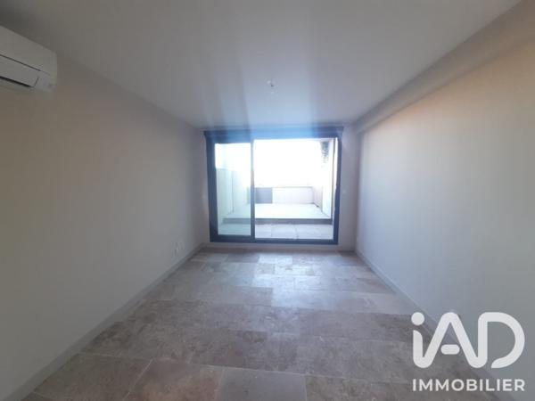 Location studio 36 m² Collioure