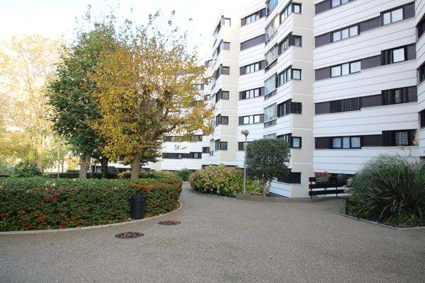 Appartement 4 pièces - 79 m² Exclusivité efficity