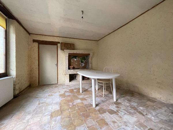 Secteur Bellême, en centre bourg, maison bourgeoise avec ateliers