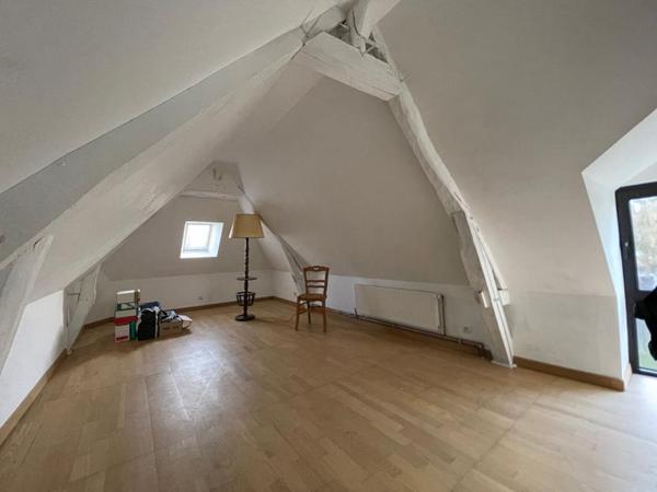 Secteur Bellême, en centre bourg, maison bourgeoise avec ateliers