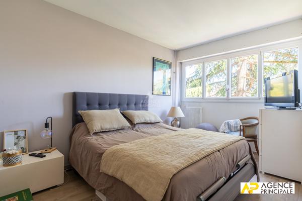 Appartement Le Mesnil Le Roi 4 pièce(s) 86.85 m2 399 500 € **  - Référence  13611