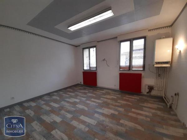 Location local commercial 80m²