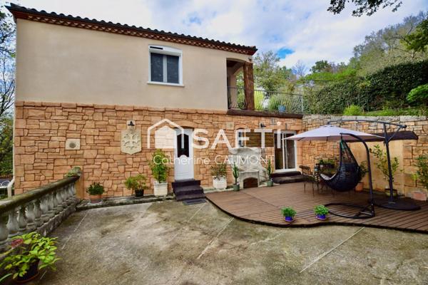 À la campagne, à 5 minutes de Castres, charmante maison avec bois