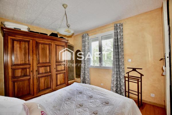 À la campagne, à 5 minutes de Castres, charmante maison avec bois