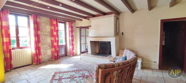 Vente maison Montendre : 232 000 € - AJP Immobilier Pons