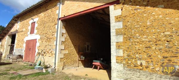 Vente maison Montendre : 232 000 € - AJP Immobilier Pons