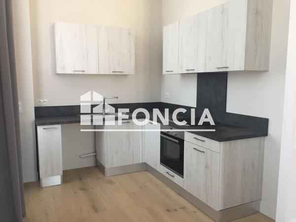 Location Appartement 3 pièces 72.9 m² - 70 BIS AVENUE JEAN GUITON La Rochelle 17000