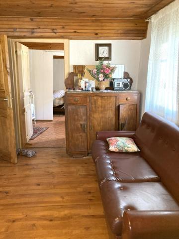 Maison traditionnelle à RENOVER 5 pièces - 69 m² hab. (105 utiles)