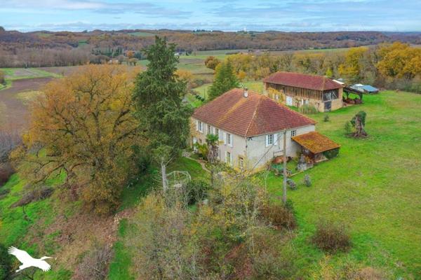 Maison 322 900 € Mouchès 7 p 160 m² DPE F