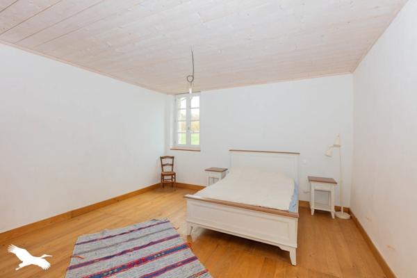Maison 322 900 € Mouchès 7 p 160 m² DPE F