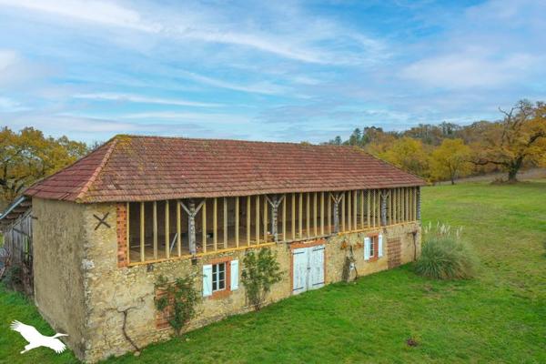Maison 322 900 € Mouchès 7 p 160 m² DPE F