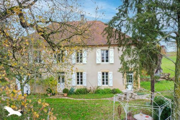 Maison 322 900 € Mouchès 7 p 160 m² DPE F