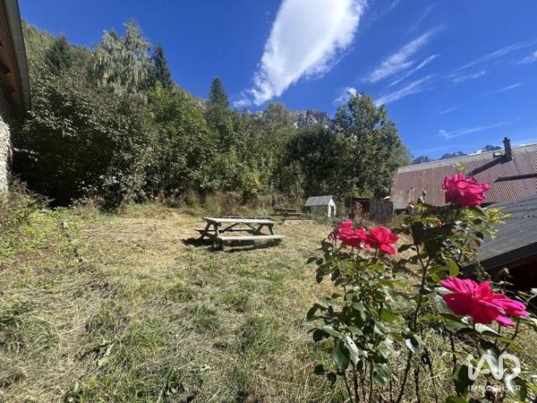 Murs commerciaux  à vendre 251 m² Saint-Christophe-en-Oisans