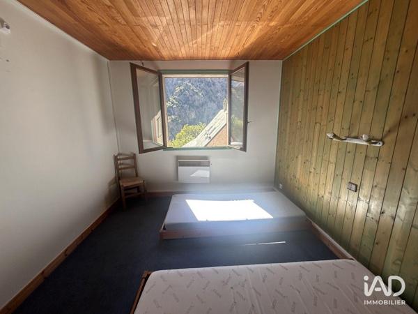 Murs commerciaux  à vendre 251 m² Saint-Christophe-en-Oisans