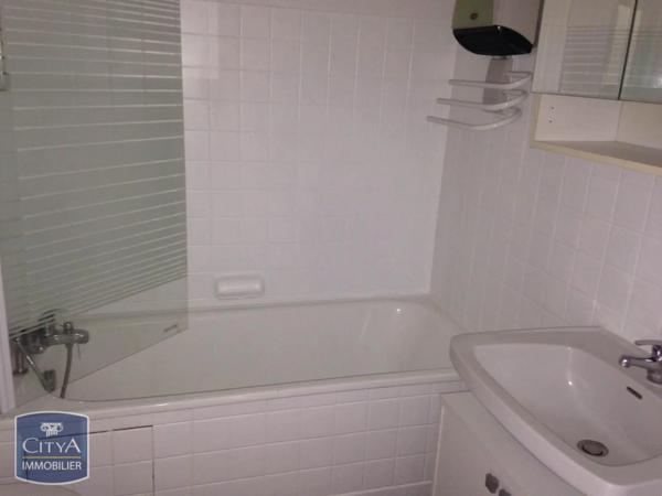 Appartement à louer 1 pièce 29.45m² Blois (41000)