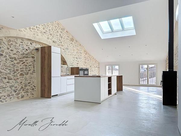 Jonquieres Saint Vincent Maison 5 pièces  177 m² avec exterieur et garage