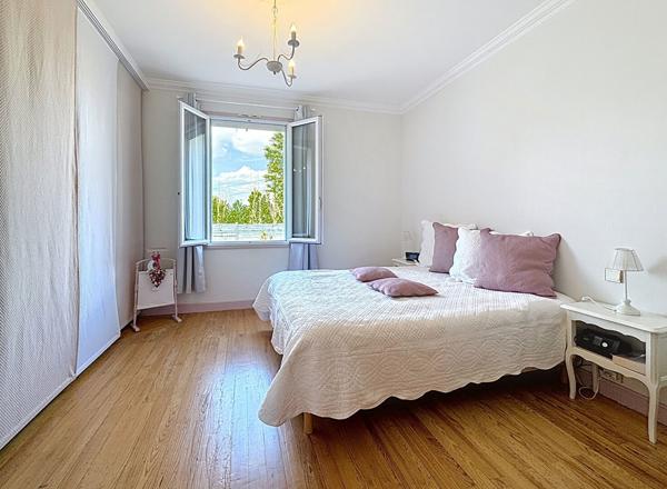 Charmante maison de 165 m² avec combles aménageables Montauban secteur Birac