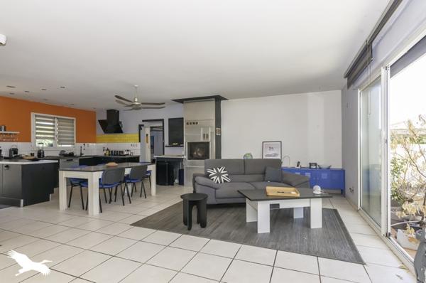 Maison 272 896 € Gigean 2 p 72 m² DPE C
