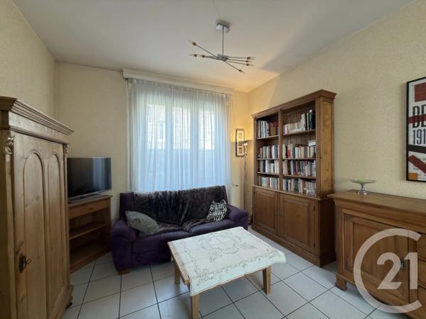 Maison à vendre  5 pièces - 102 m 2   HELLEMMES LILLE  - 59
