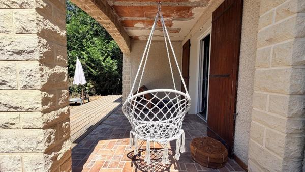 Vente                                                      Maison
                        
                     8 pièces                      228 m2                     à Pierrefitte-Ès-Bois