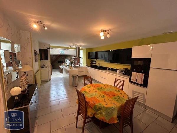 Appartement à vendre 4 pièces 188.74m²