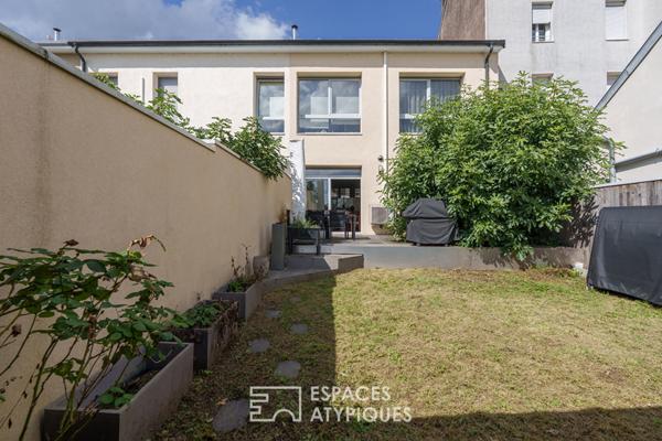 Triplex avec jardin dans une ancienne école