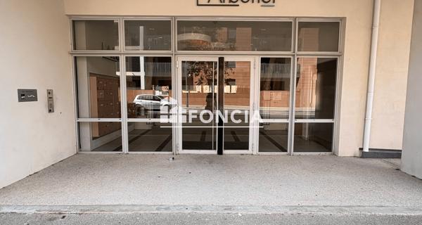 Location Appartement 4 pièces 85.9 m² - Aix-en-provence 13100