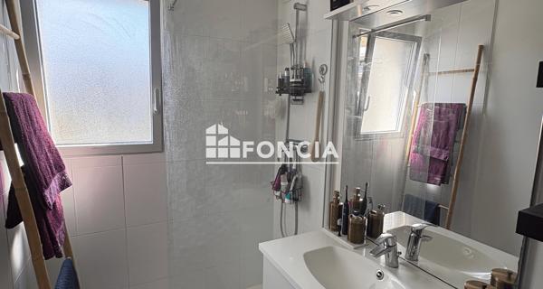 Location Appartement 4 pièces 85.9 m² - Aix-en-provence 13100