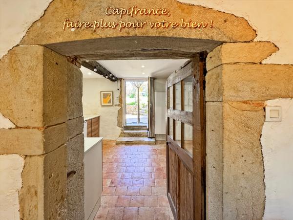 Maison à vendre VAUBAN (71), 5 pièces, 150 m², 3 chambres, dépendances, terrain 1860 m²