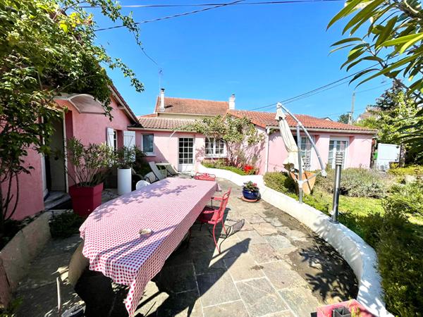 MAISON CONFLANS STE HONORINE - 5 PIÈCES - 115m² €375 000 ** - Référence 7607