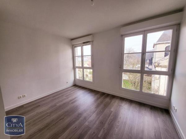 Appartement à louer 3 pièces 70.09m² Rouen (76000)