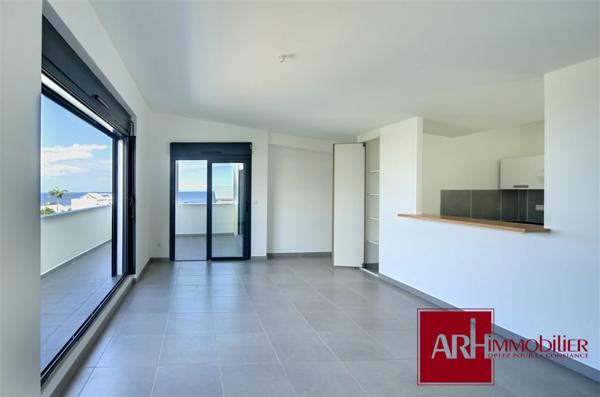 Bel appartement F3 dernier étage