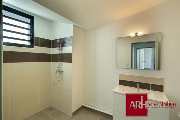 Bel appartement F3 dernier étage