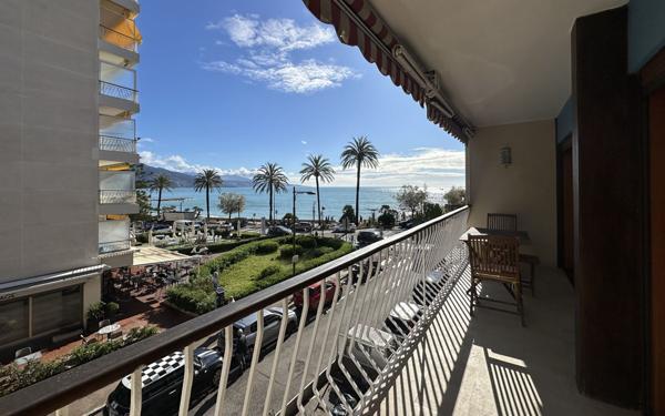 Appartement à vendre    3 pièces • 52,51 m2 Roquebrune-Cap-Martin