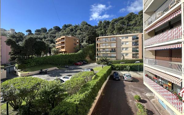 Appartement à vendre    3 pièces • 52,51 m2 Roquebrune-Cap-Martin