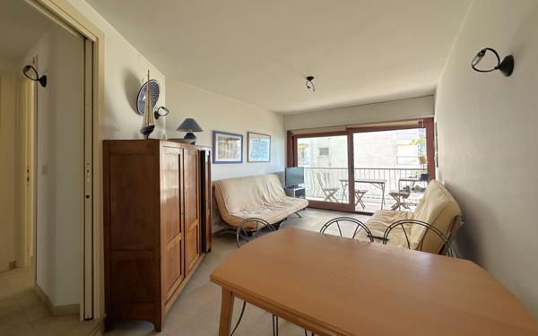 Appartement à vendre    3 pièces • 52,51 m2 Roquebrune-Cap-Martin