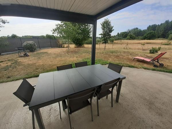 Maison à vendre à Écommoy dans la Sarthe (72220), ref : 023/2079