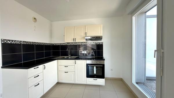 APPARTEMENT F2 À ATHIS-MONS, DERNIER ÉTAGE AVEC TERRASSE
