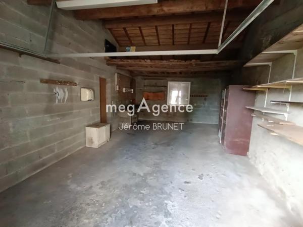 Maison à CHARRON, 17230 - 5 pièces 137m²