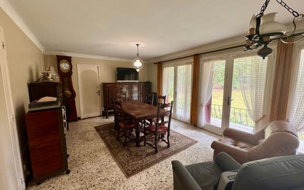 Maison à vendre    4 pièces •  Yzosse