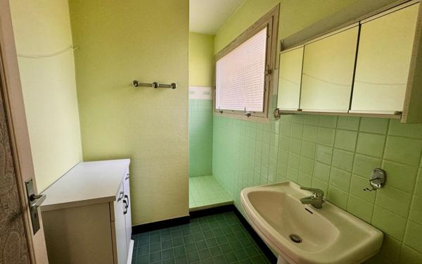 Maison à vendre    4 pièces •  Yzosse