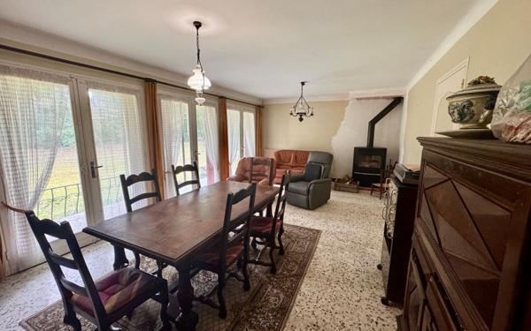 Maison à vendre    4 pièces •  Yzosse