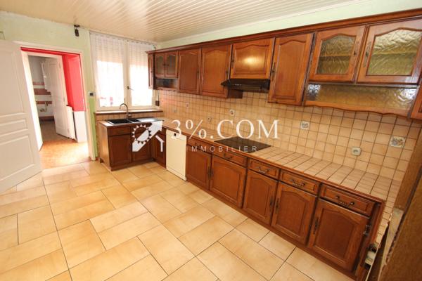 Maison 7 pièce(s) 2 chambre(s) 101 m²