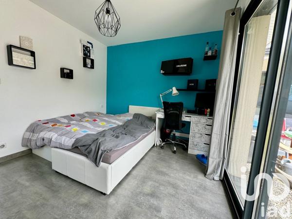 Maison 7 pièces de 218 m² à La Brède (33650)