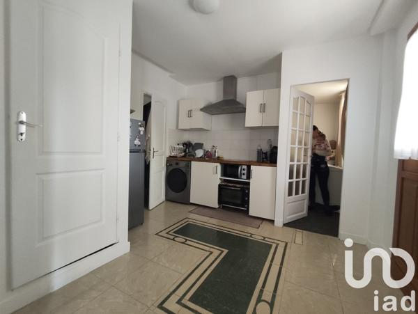 Maison 4 pièces de 64 m² à Stains (93240)