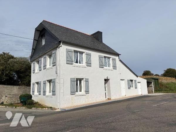 Maison a Vendre à LANGOLEN, en Finistère Sud (29), en EXCLUSIVITE, Maison Traditionnelle d'habi...