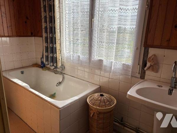 Maison a Vendre à LANGOLEN, en Finistère Sud (29), en EXCLUSIVITE, Maison Traditionnelle d'habi...